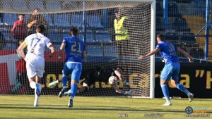 Farul Constanța învinge Gloria Buzău și trimite formația buzoiană în Liga a 2-a