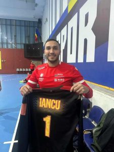 ACS Academia Junior Ploiesti - Solidaritate prin handbal – Tricoul portarului echipei naționale pentru Evelina